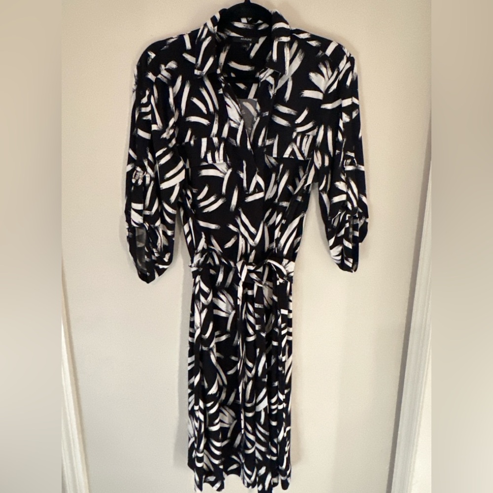 Alfani Black White Shirt Dress Size L Midi Belted Tie Waist Stretch Work Dress - Picture 2 of 11